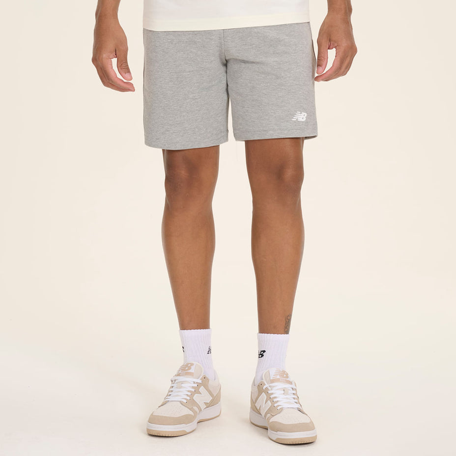 New Balance Bermuda Essentials — Cinza/Mescla - AG