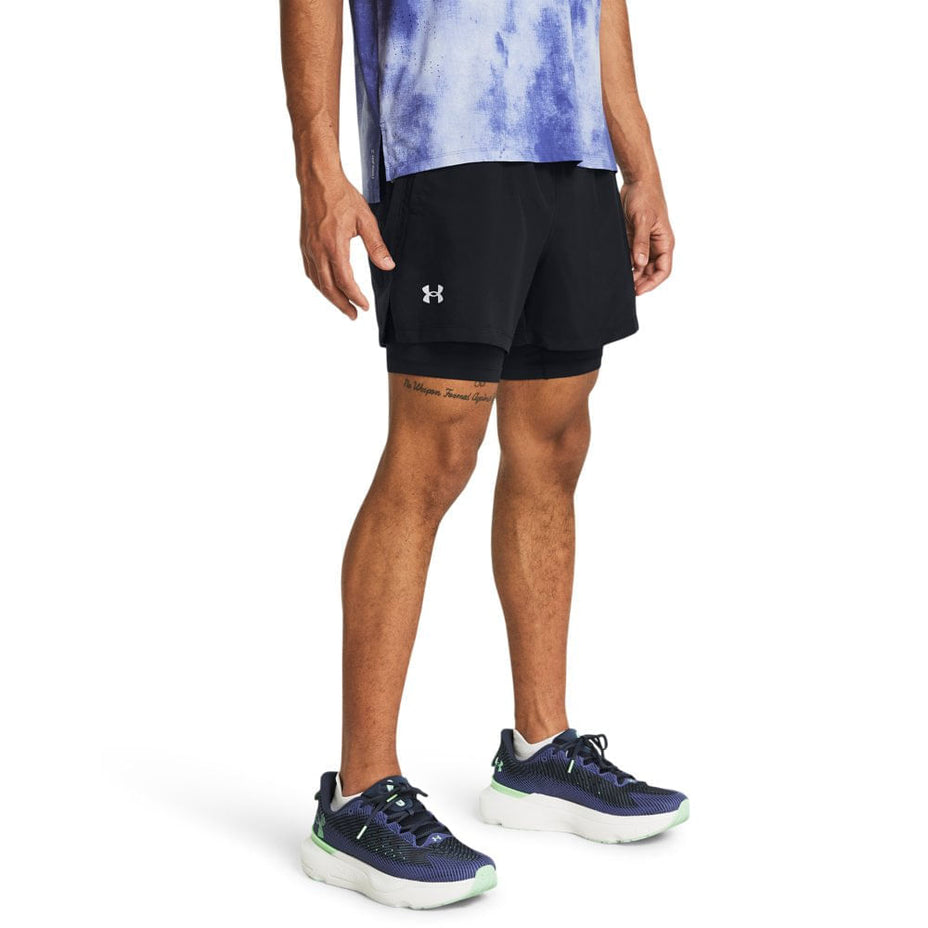 Under Armour Shorts Launch 5'' 2 In — Preto - BKBKRF