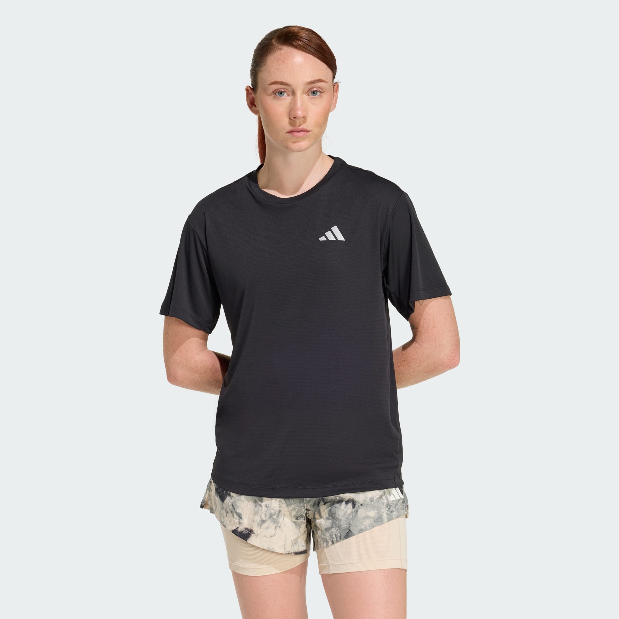 Camiseta Adidas Running Essentials Jz7808 — Preto