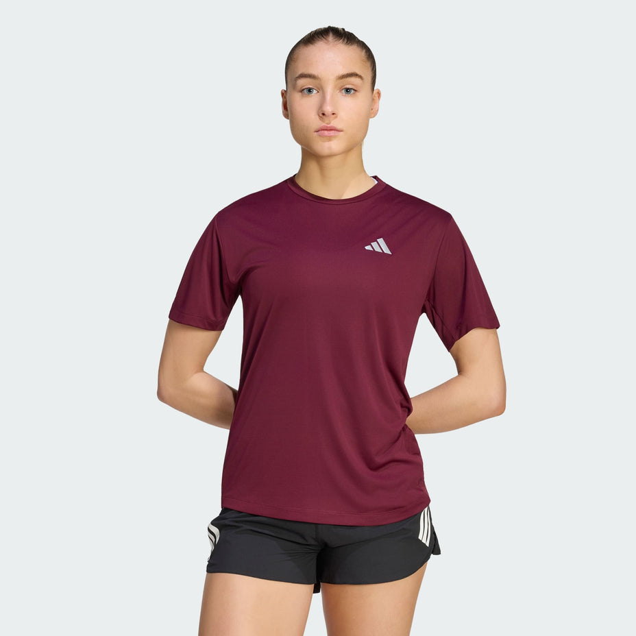Adidas Camiseta Run Ess Tee W — Vermelho - .
