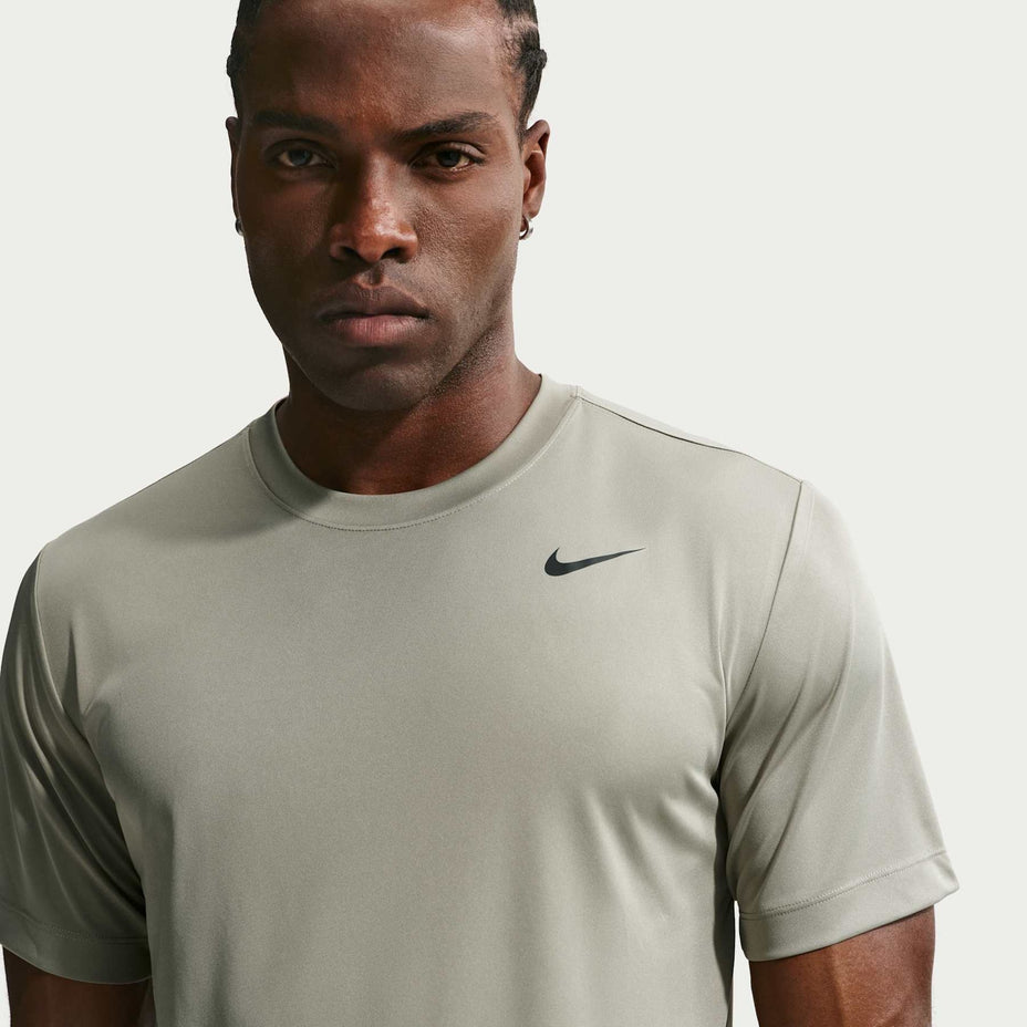 Nike Camiseta Df Tee Std Flex — Verde - 320