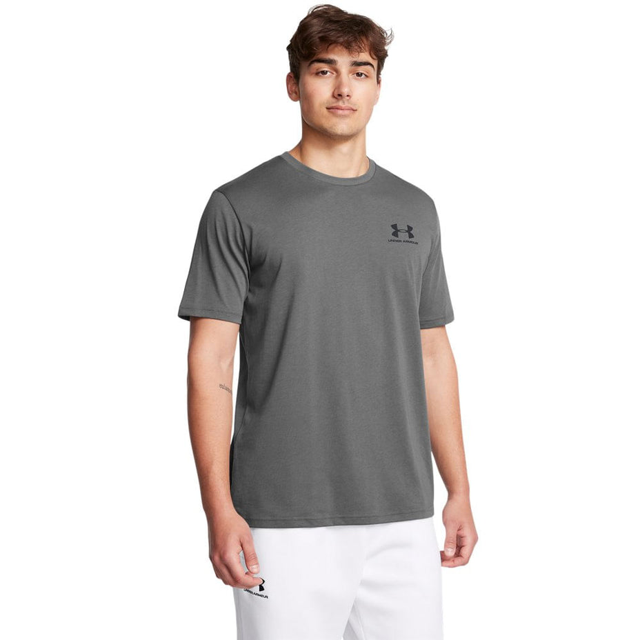 Under Armour Camiseta Sportstyle Left Chest — Vermelho Preto - CASTBK