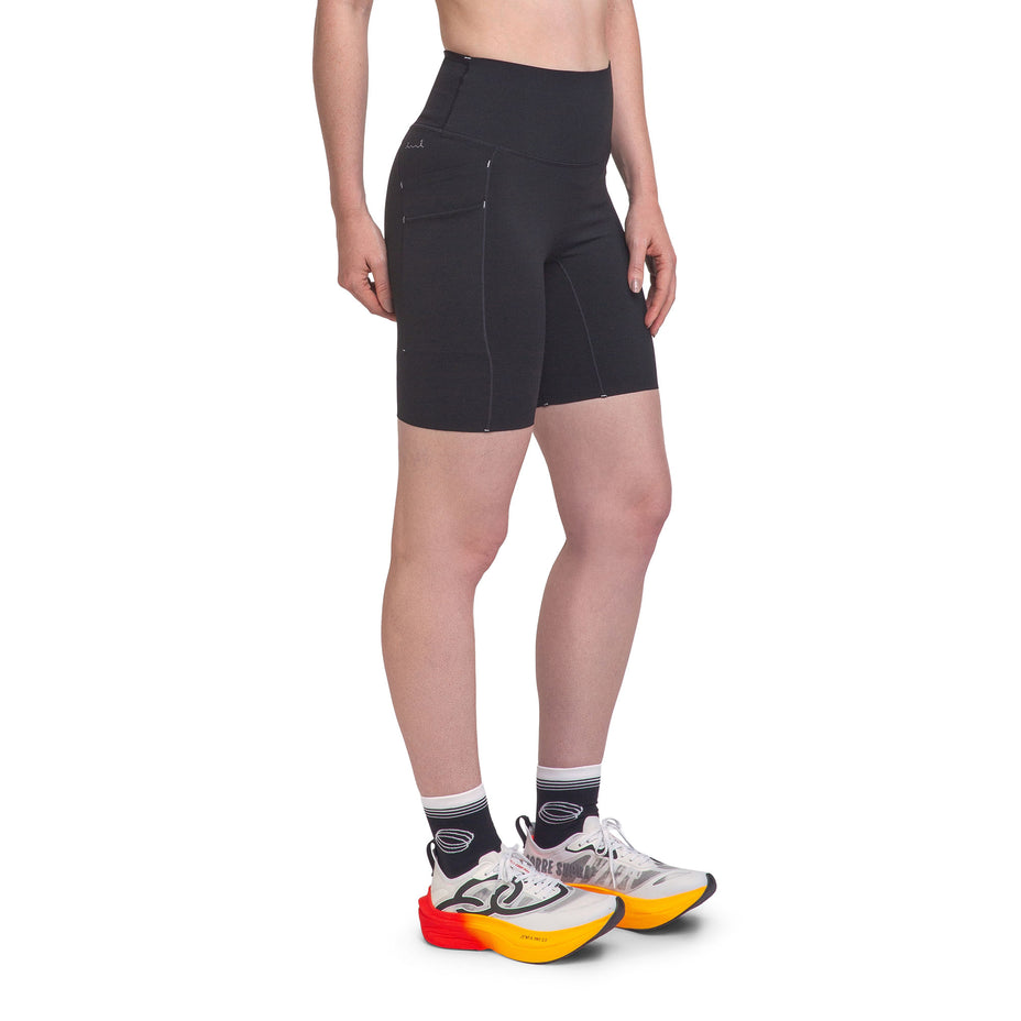 Olympikus Bermuda Bolso Corre Foco 7 F — Preto/Prata - PT/PRT