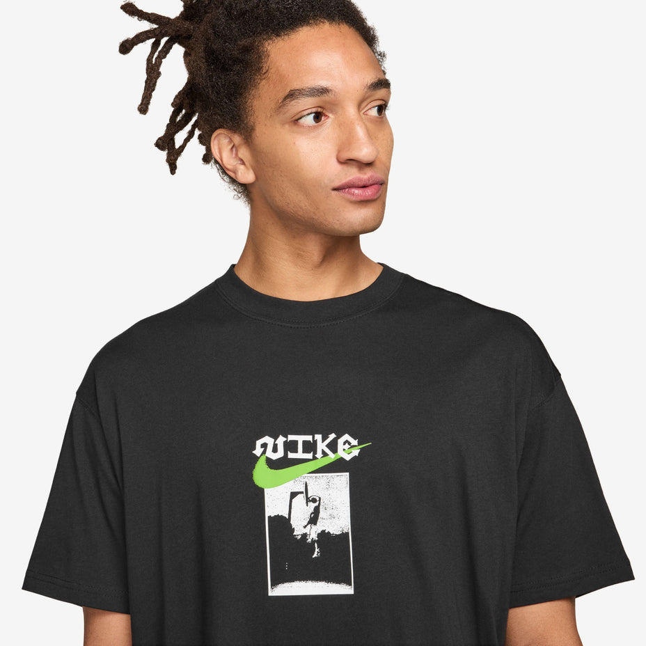 Nike Camiseta Sportswear M90 — Preto - 010
