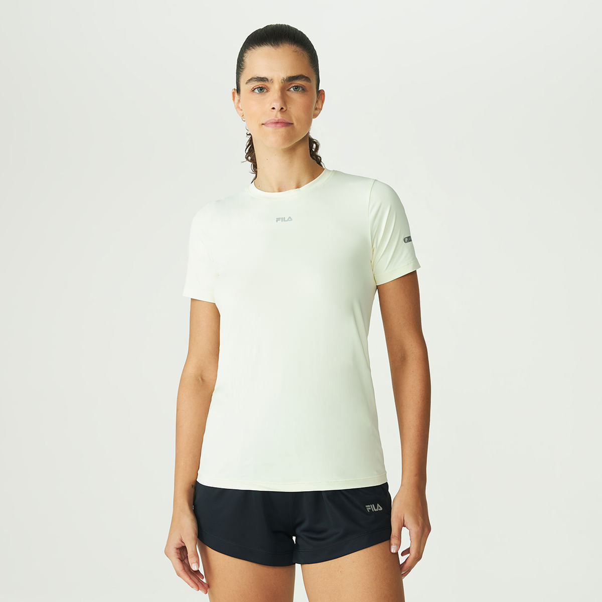 Fila Camiseta Fem. Sun Protect Breezy — Cremeclaro/Prata - 3805i