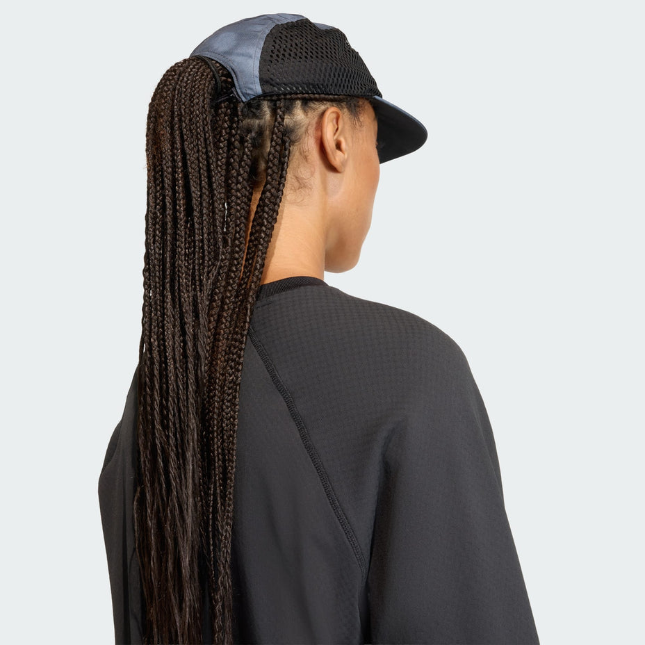 Adidas Bone Run Grf Cap — Cinza - .