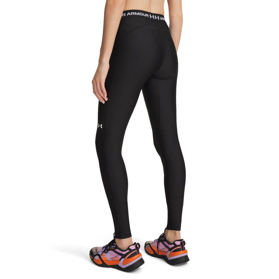 Under Armour Legging Heatgear — Preto - ULBKWH