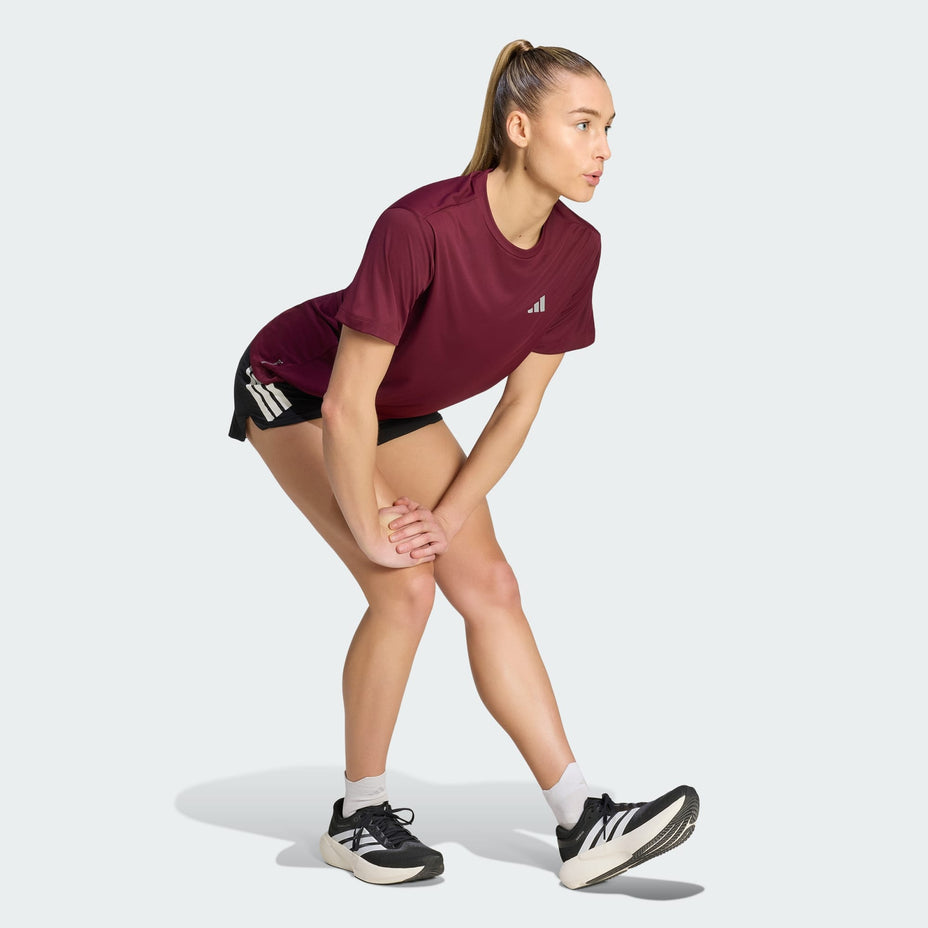Adidas Camiseta Run Ess Tee W — Vermelho - .