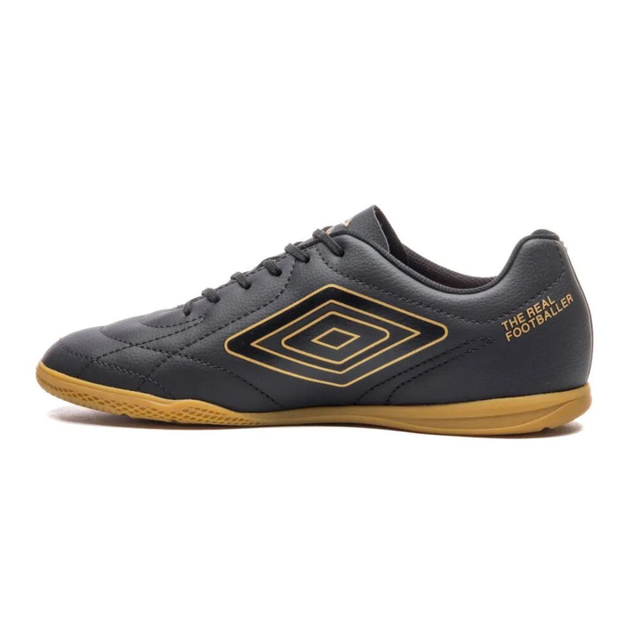 Umbro Chut. Indoor Class Footballer — Preto/Dourado