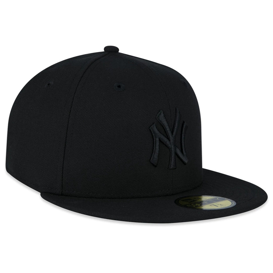 New Era Bone Neyyan 5950 — Preto - C002