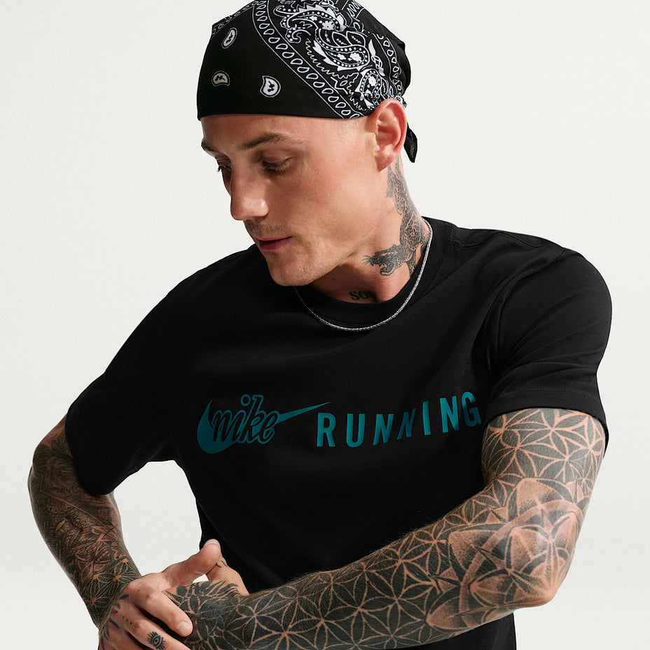 Nike Camiseta Dri Fit — Preto/Azul - 011