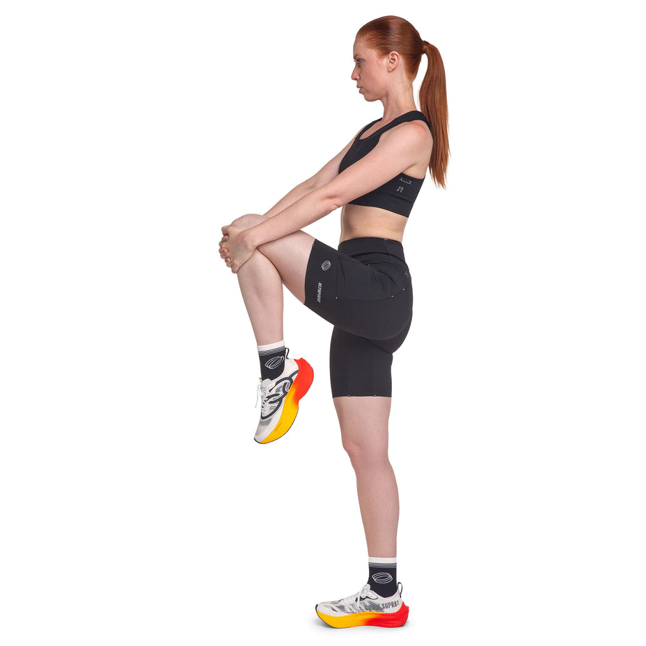 Olympikus Bermuda Bolso Corre Foco 7 F — Preto/Prata - PT/PRT