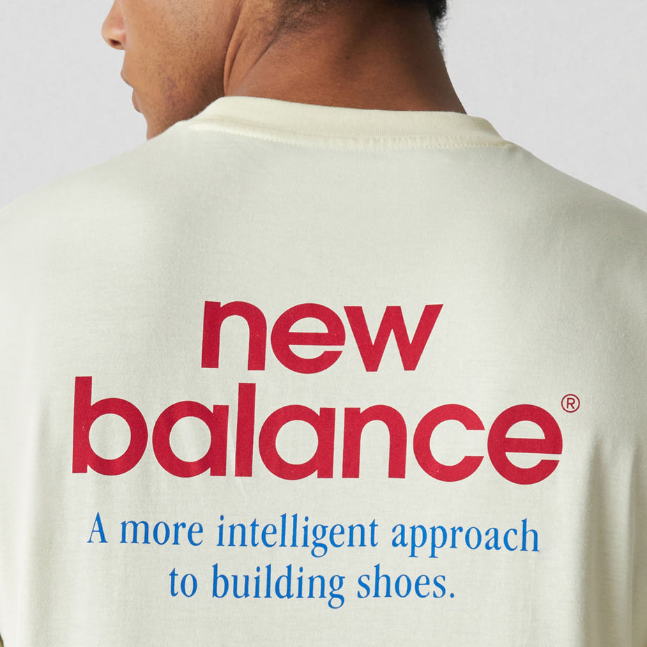 New Balance Camiseta Masc. Intelligent — Off White Angora - AGA