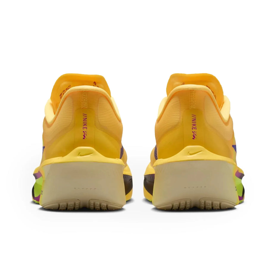 Nike Tenis Zoom Fly 6 — Amarelo - 800