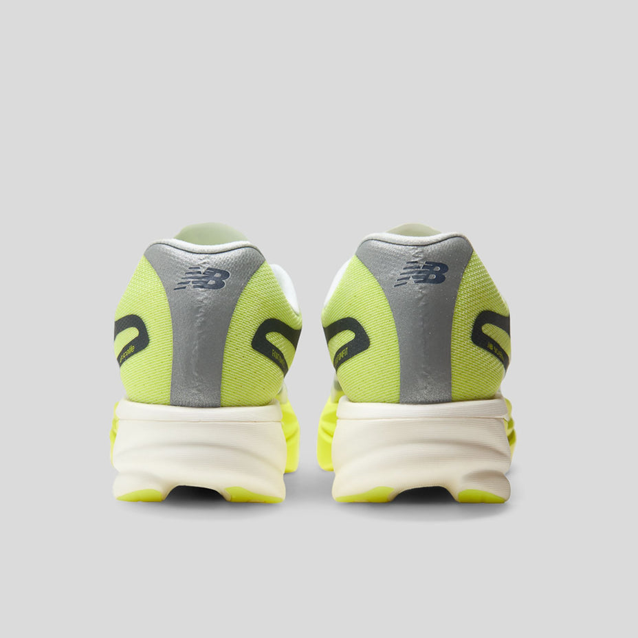 New Balance Tenis Infinion Elite V6 Masc — Gelo/Verde Neon (site MRCEL598)