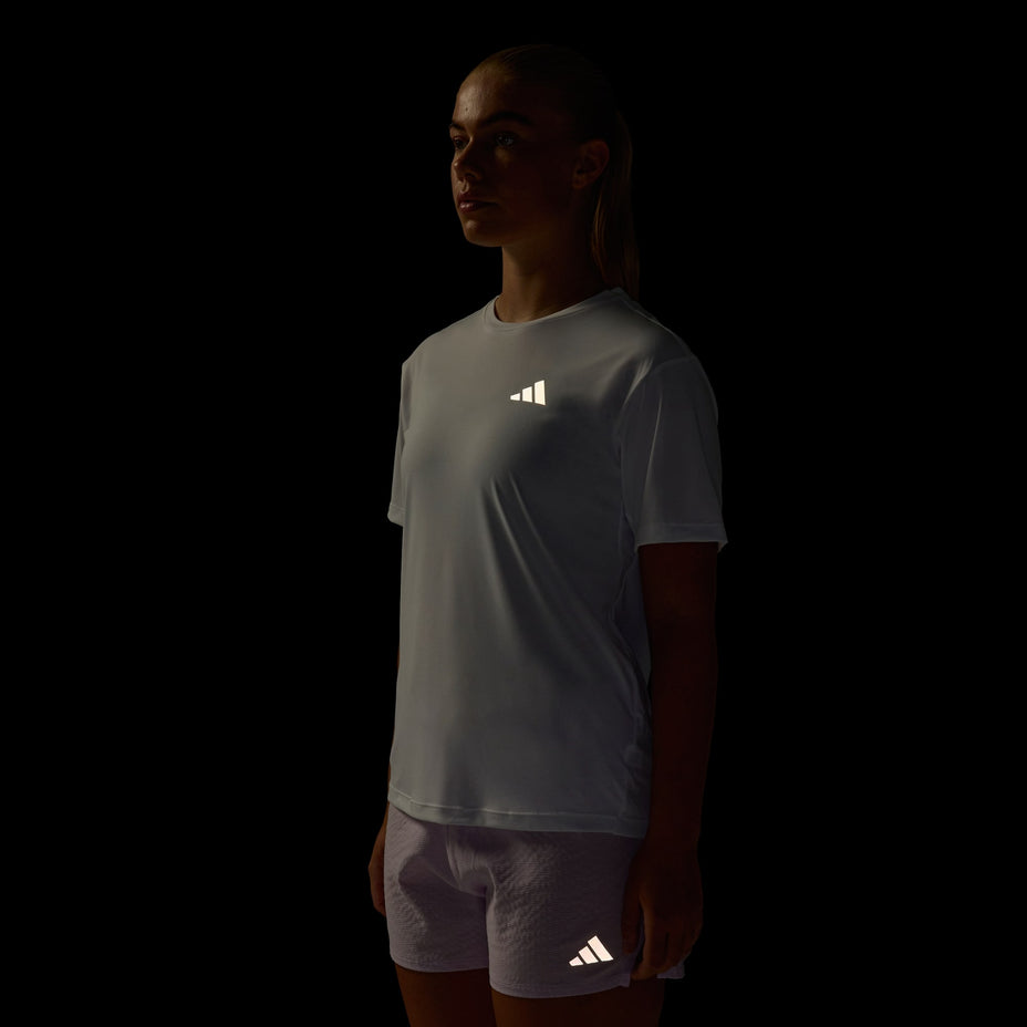 Adidas Camiseta Run Ess Tee W — Branco - .