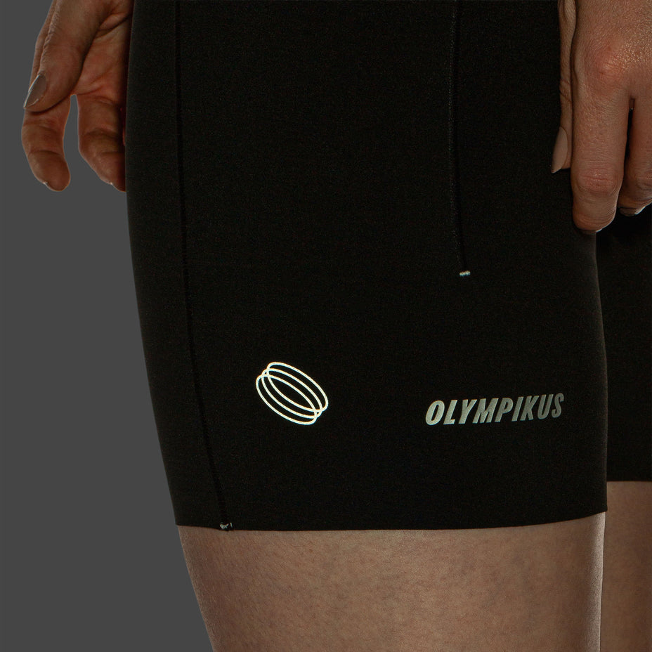Olympikus Bermuda Bolso Corre Foco 7 F — Preto/Prata - PT/PRT