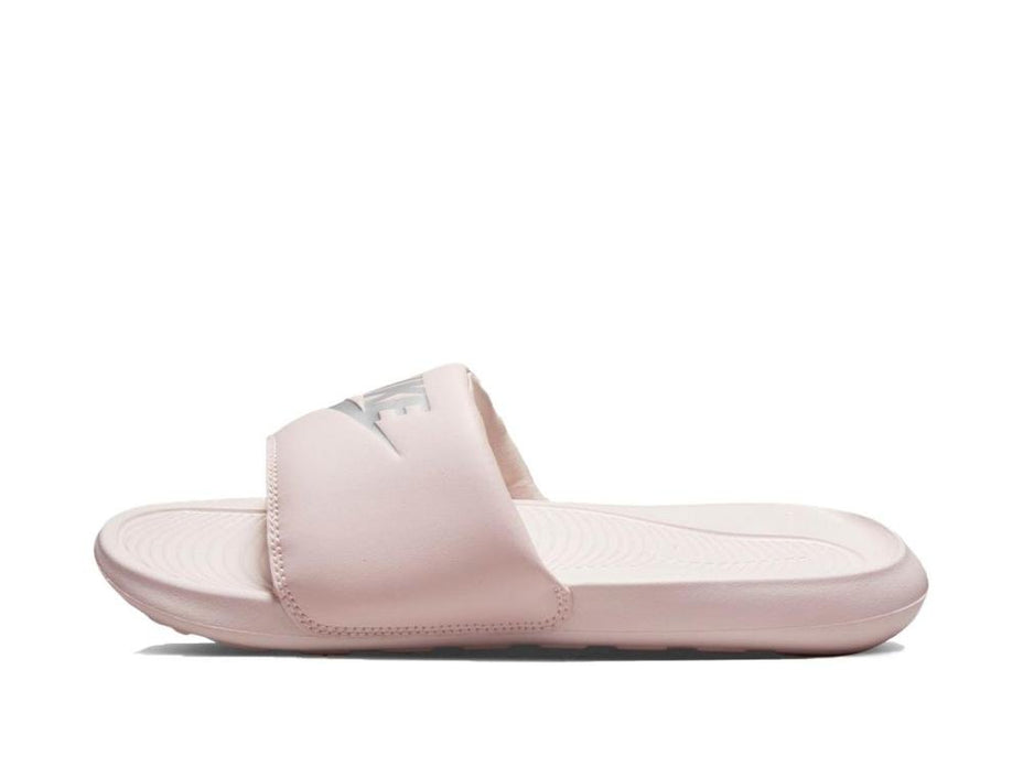 Chinelo Nike Victori One Cn9677