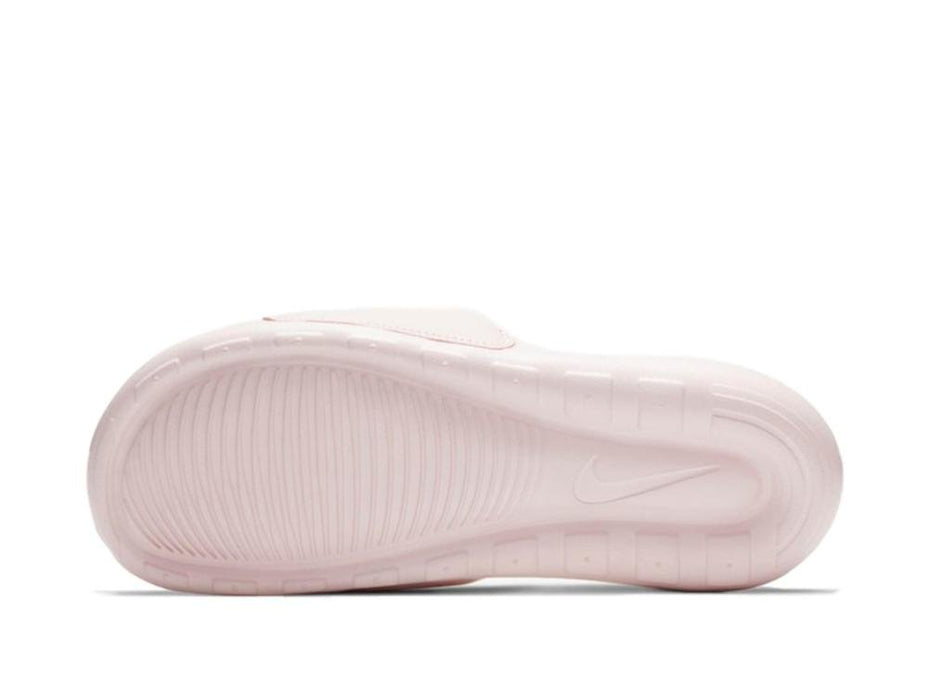 Chinelo Nike Victori One Cn9677