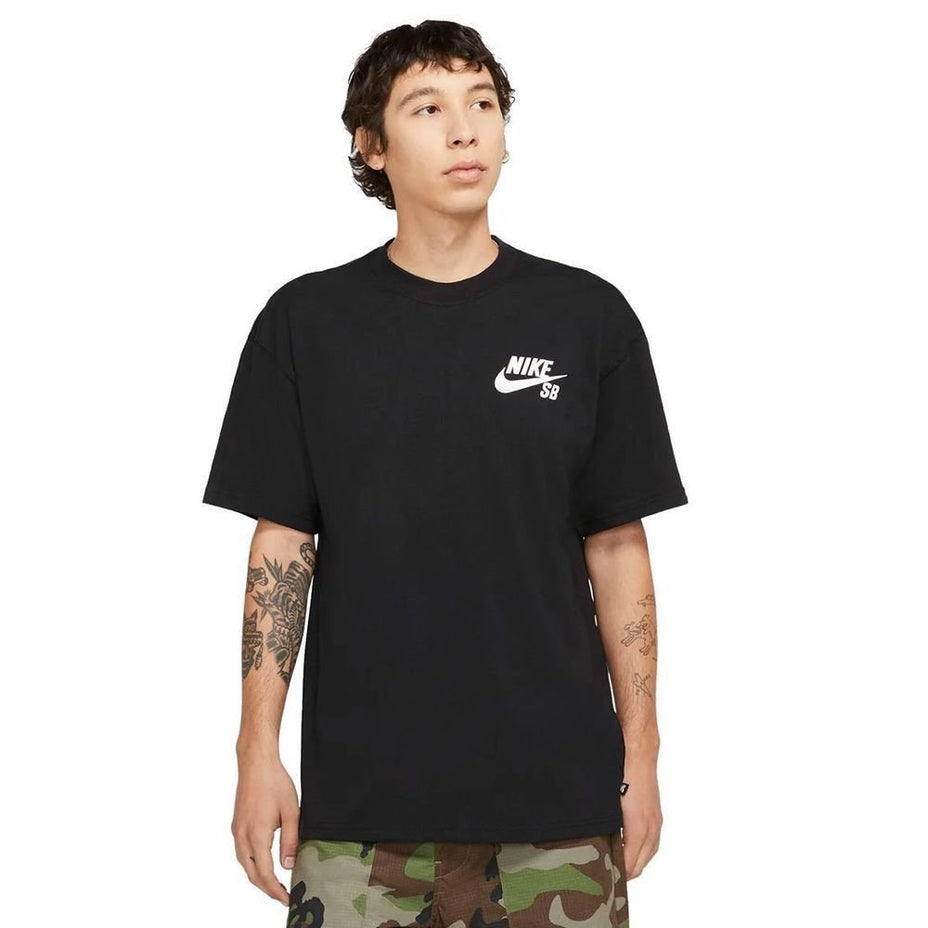 Camiseta Nike Sb Preto Dc7817-010