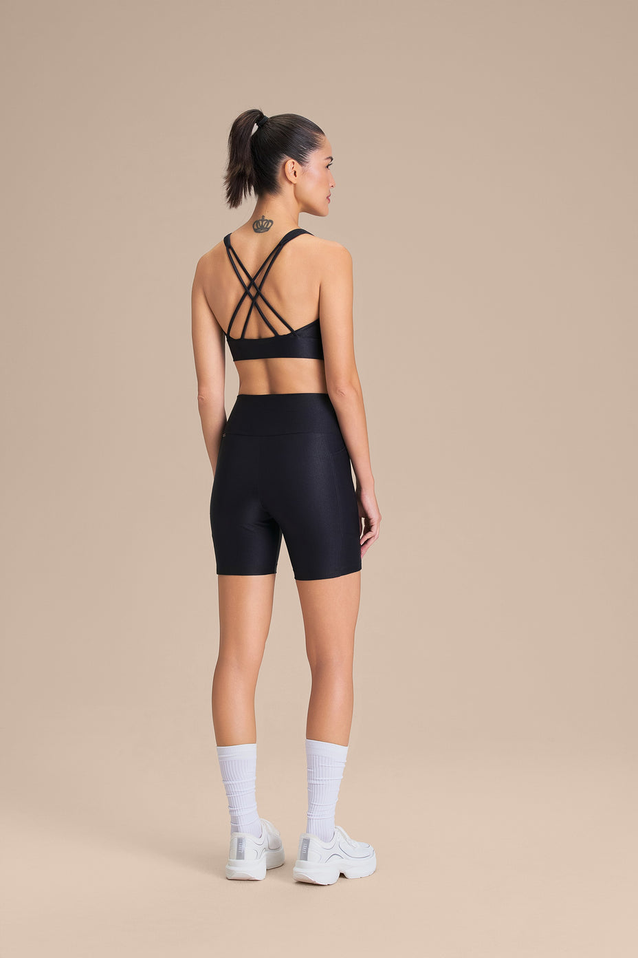 Live Bermuda Allure — Preto