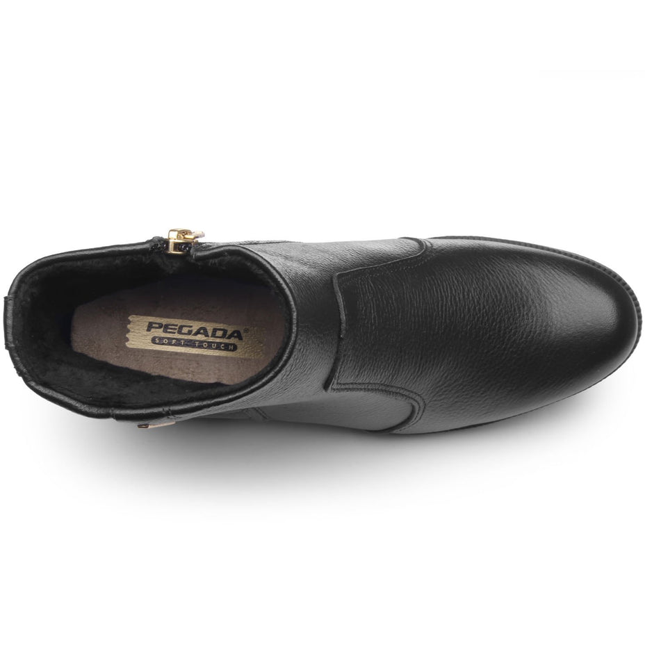 Bota Pegada Cano Curto Em Couro 282008