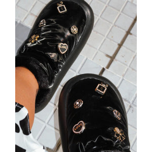 Flowfa Lucy Metal Fllum
Fllum