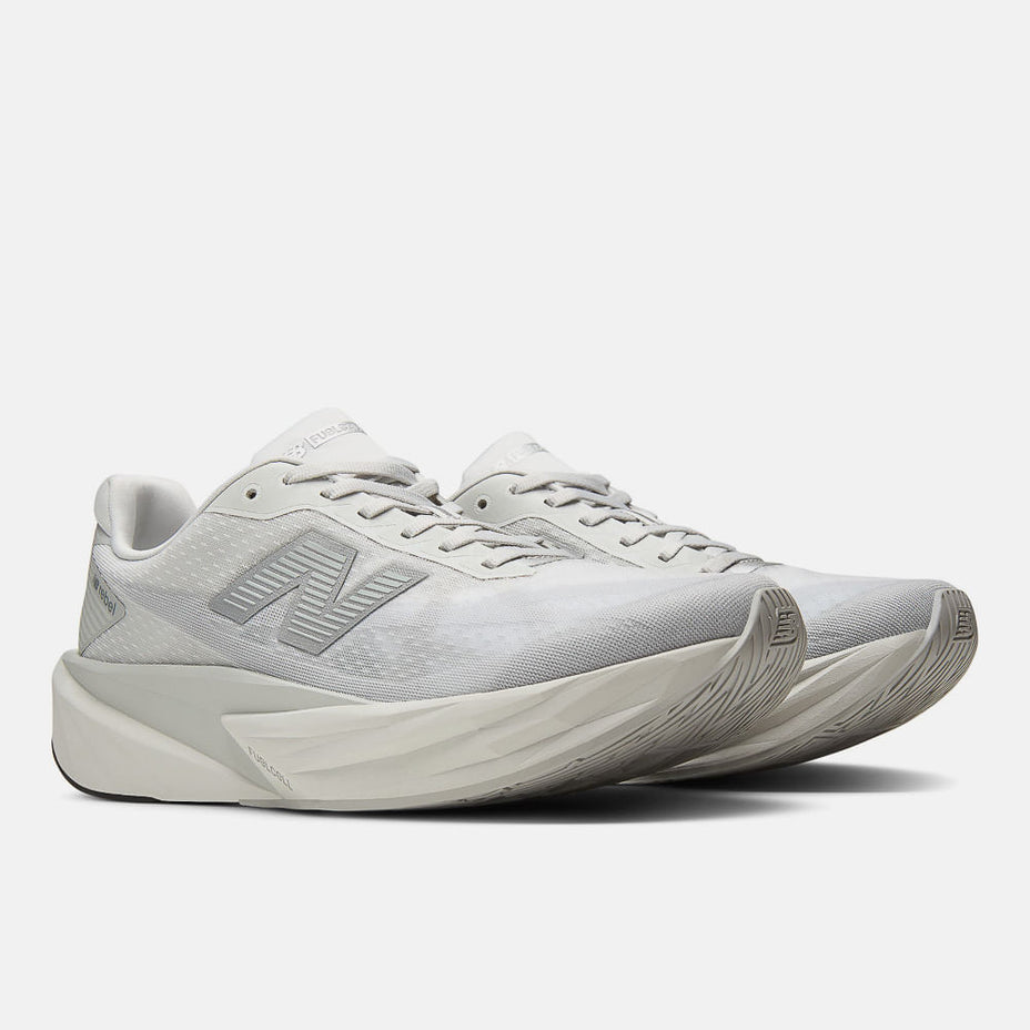 Tênis New Balance Fuelcell Rebel V5 Mfcx3no