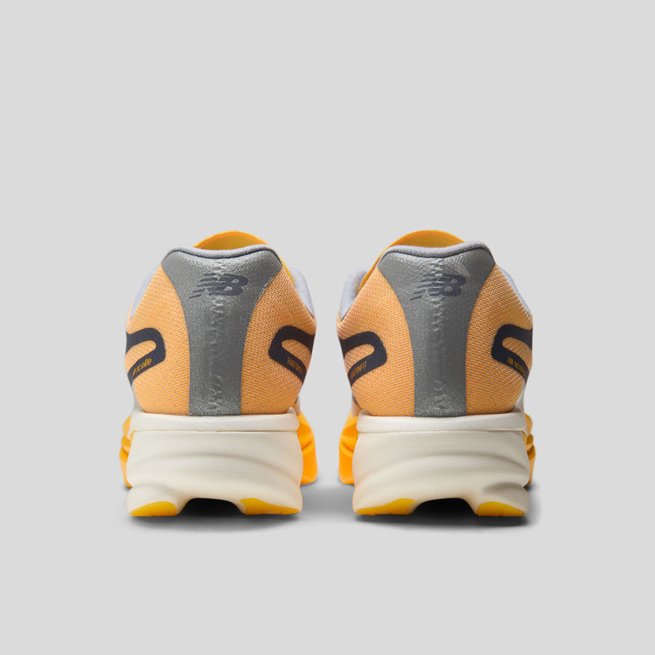 New Balance Tenis Infinion Elite V6 Masc — Lrjc/Lila