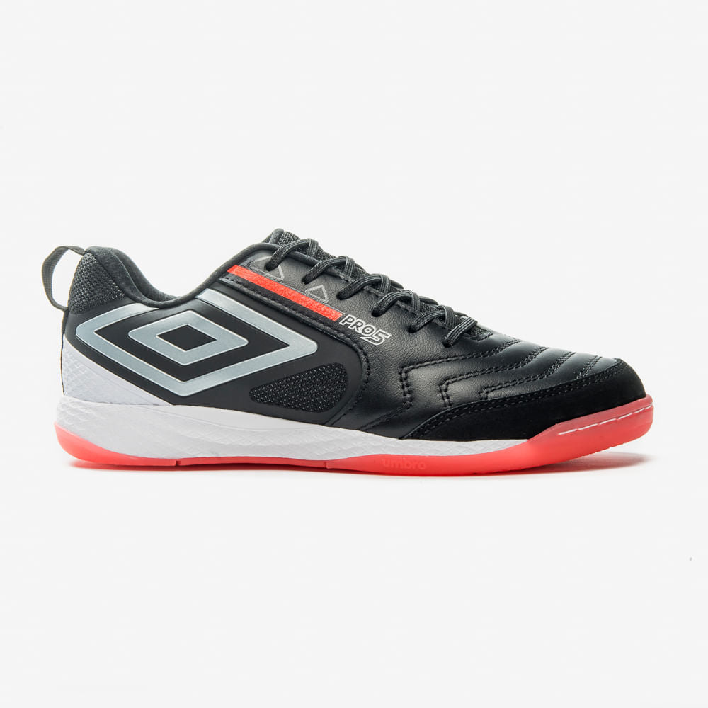 Chuteira Umbro Pro 5 Bump Dim U03fb00386