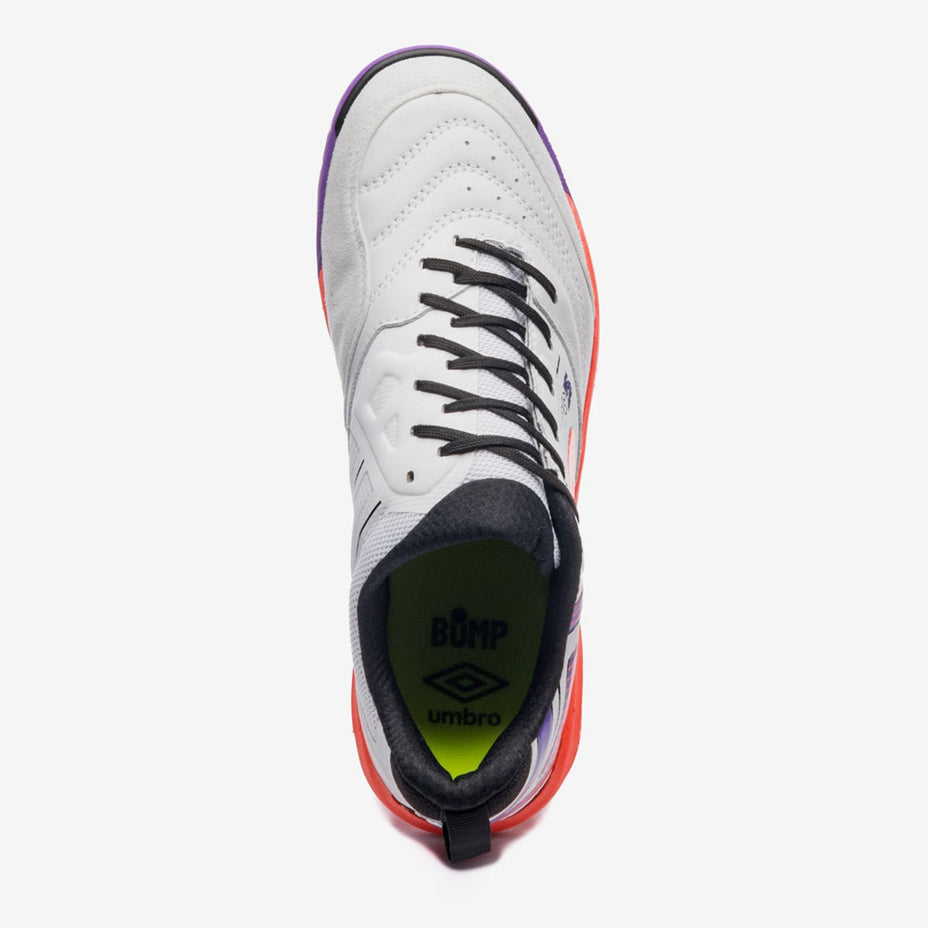 Umbro Chut. Indoor Pro 5 Stable — Branco/Coral/Preto