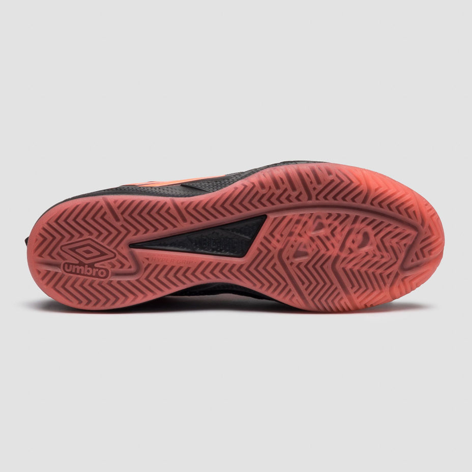 Umbro Chuteira Futsal  Pro 5 Bump — Preto/Coral/Branco