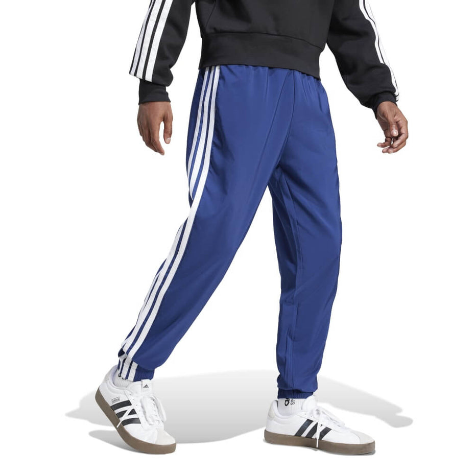 Calça Adidas Woven 3 Stripes Je6403