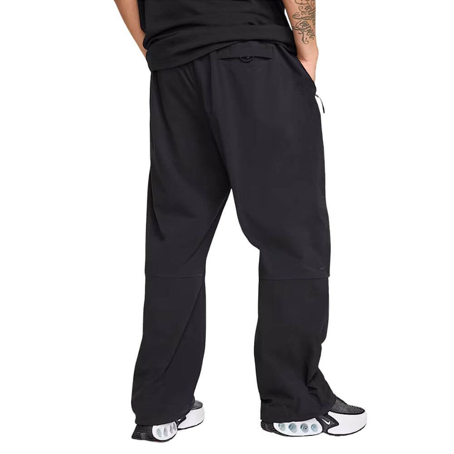 Calça Nike Tech Hm7158