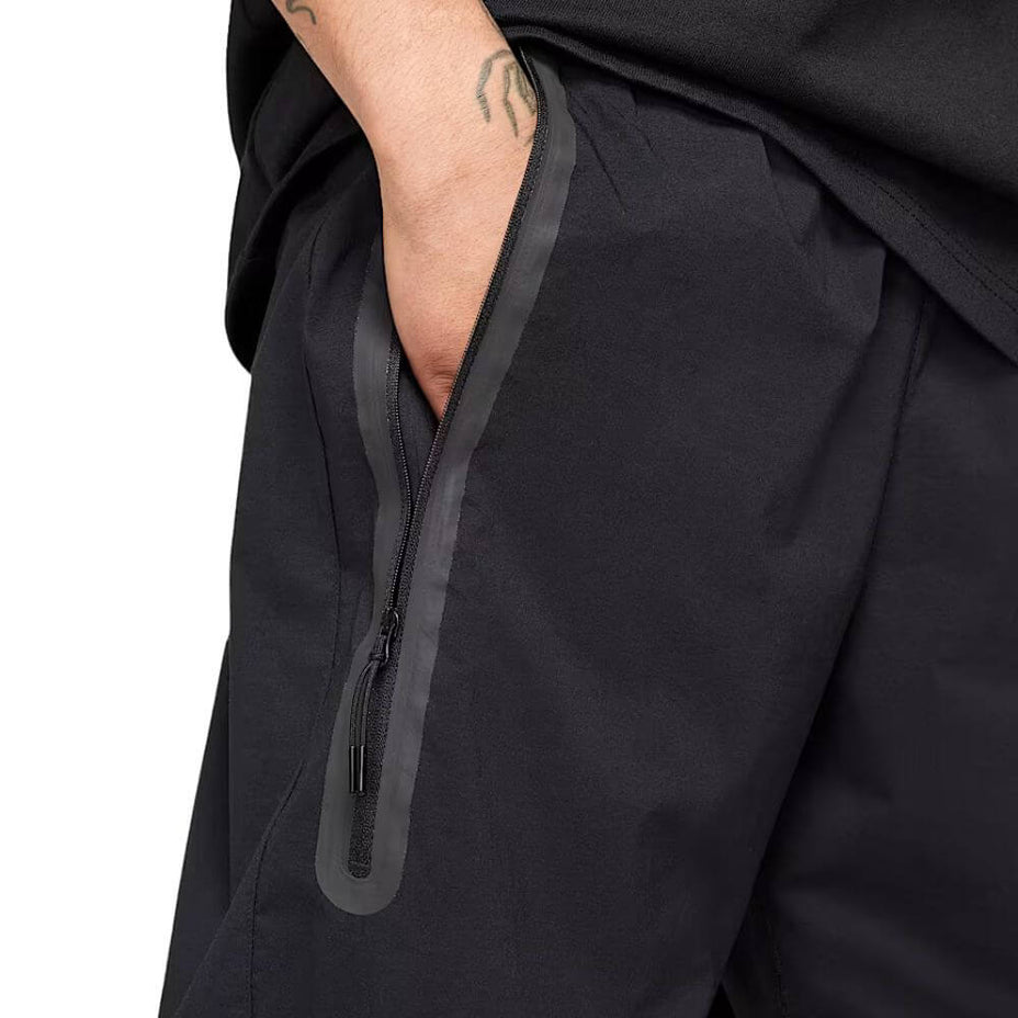 Calça Nike Tech Hm7158