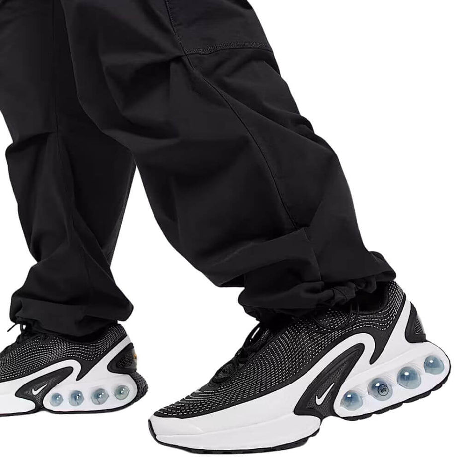 Calça Nike Tech Hm7158
