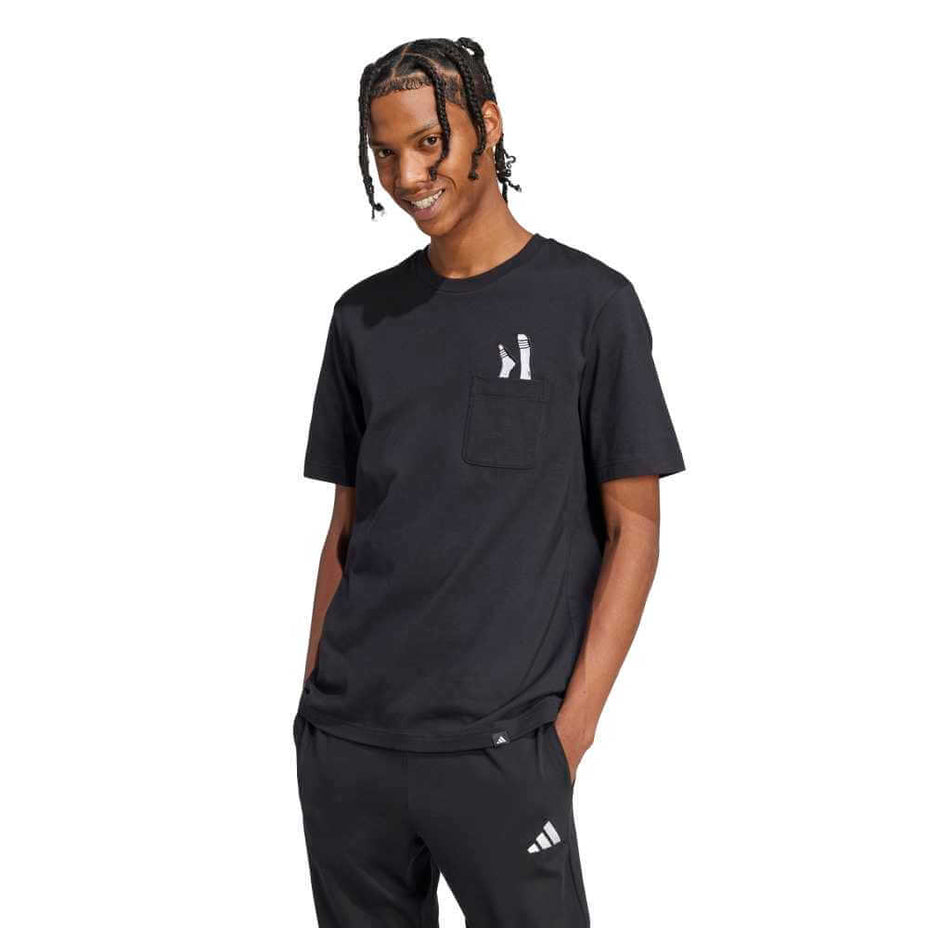 Camiseta Adidas Estampada Lounge Slides Com Bolso Jc5283