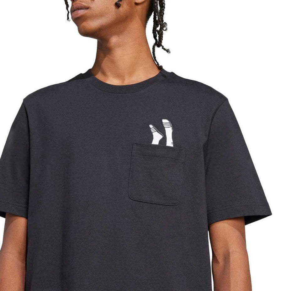 Camiseta Adidas Estampada Lounge Slides Com Bolso Jc5283
