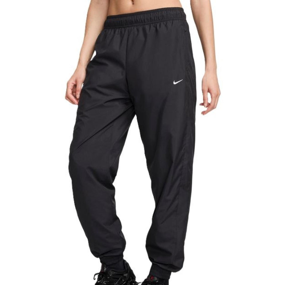 Calça Nike Sportswear Essential Preto Fv7660-010