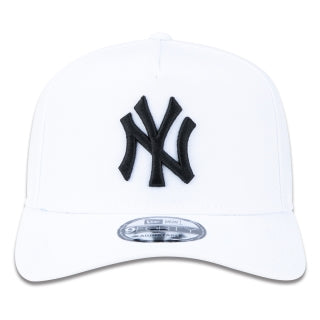 Boné 9forty A-Frame Snapback Mlb New York Yankees Branco Mbi22bon120