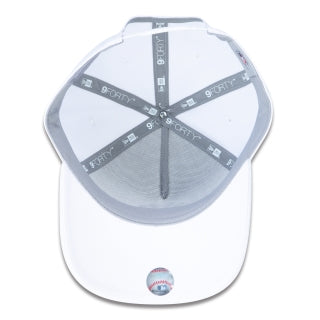 Boné 9forty A-Frame Snapback Mlb New York Yankees Branco Mbi22bon120
