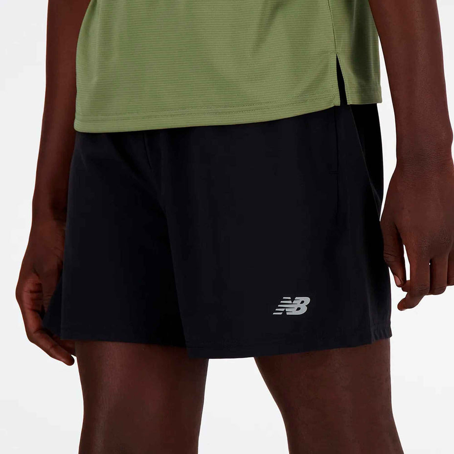 Shorts New Balance Sport Essential 2 In 1 - 5 Ms41230b