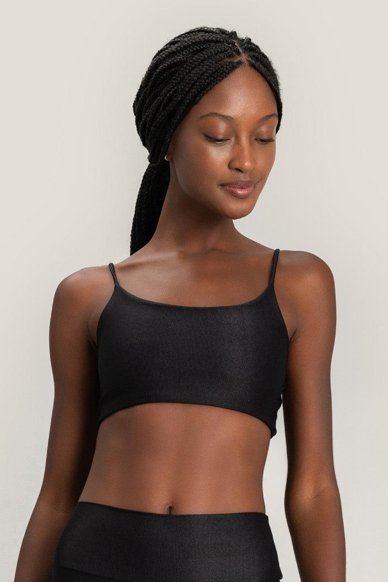 Top Live Curve Allure Essential P1570